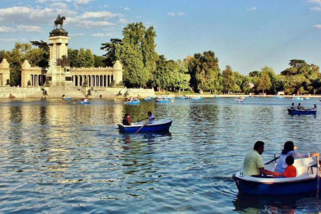 مدريد Por Los Pasos De Goya, Parque Retiro المظهر الخارجي الصورة